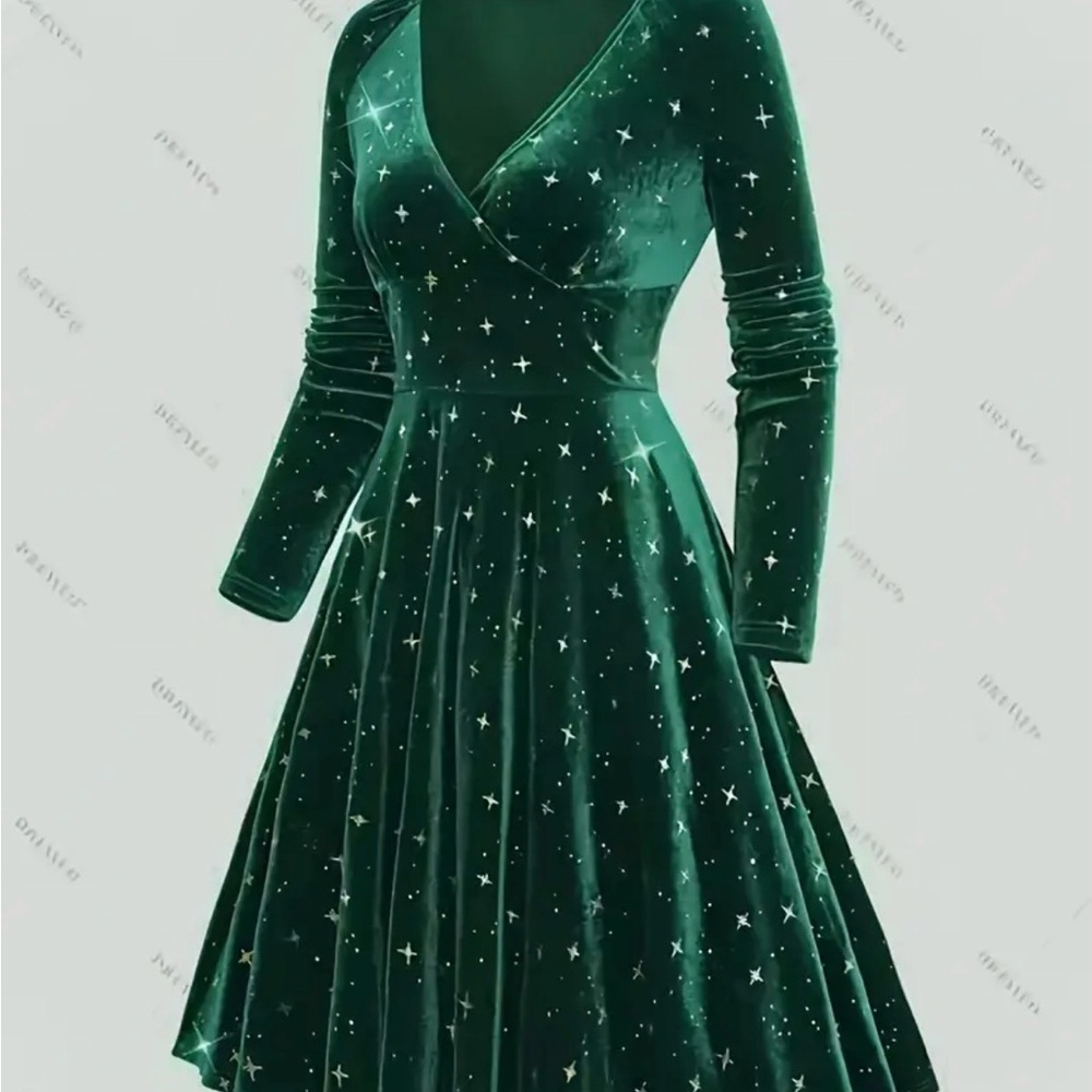 Elegant Green Velvet Dress